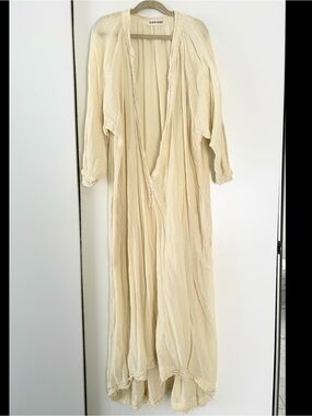 Black Crane beach caftan Women's Maxi Dress - Cream Lightweight V-Neck